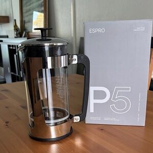 P5 French Press Coffee Maker - Silver and Black